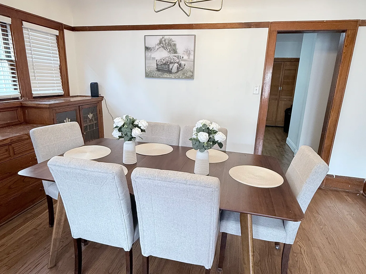 4 bed, 1712 sqft, $2,400 — Photo 4