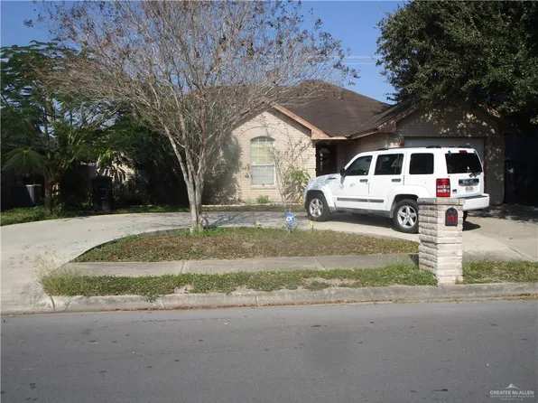 1107 E Canadian Dr, Pharr, TX 78577