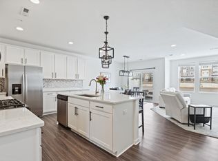 7161 Walnut Grove Way N, Maple Grove, MN 55311
