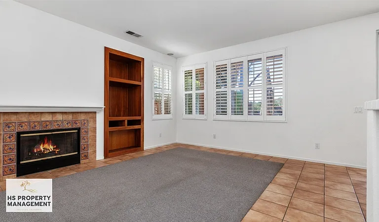 657 Prairie Dr — Photo 6