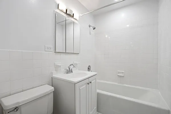 Rented by Douglas Elliman | media 4