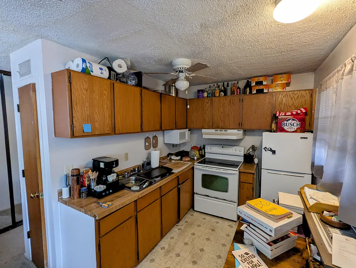 Building Photo - 913 Michigan St #1