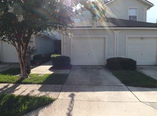 855 Southern Creek Dr, Saint Johns, FL 32259