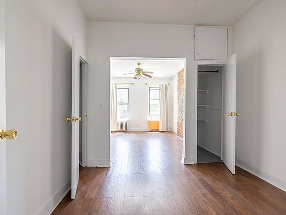 4th image of 932 Columbus Ave APT 4S