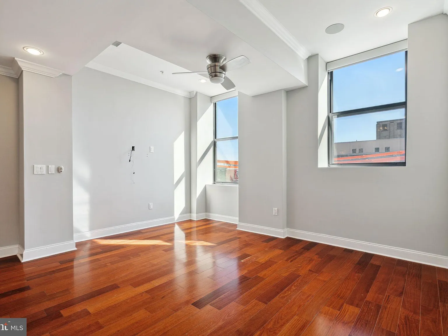 Studio, $1,449 — Photo 4
