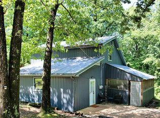 104 Deer Ridge Rd NE, Gravette, AR 72736