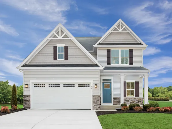 1102 Oak Bend Rd, Sandwich, IL 60548