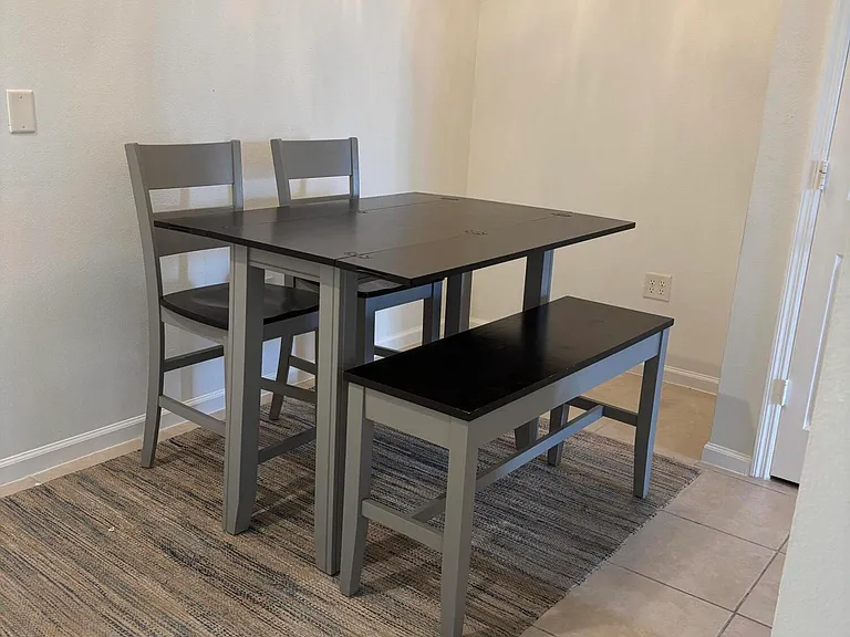 533 NE 3rd Ave #204 — Photo 9