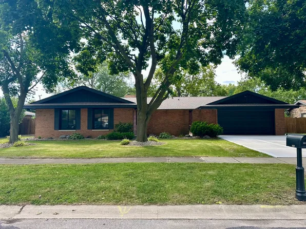 540 N 1st Ave, Coal City, IL 60416