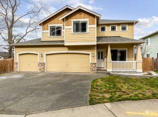 1348 SW 24th Ave, Oak Harbor, WA 98277