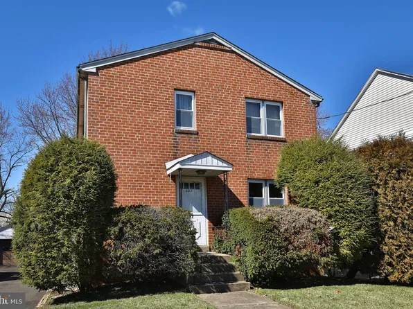 227 Plymouth Ave, Oreland, PA 19075