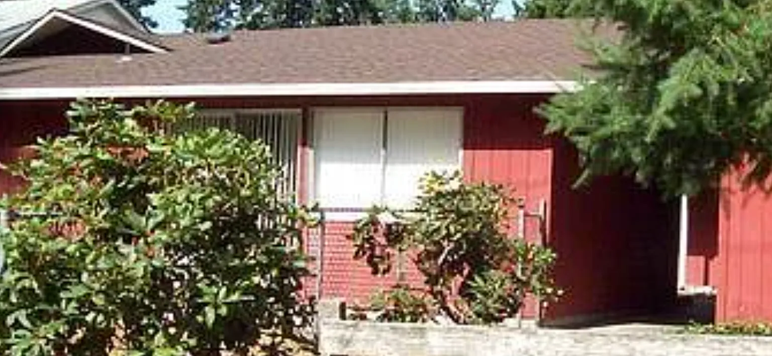 McChord Four-Plex — Photo 3