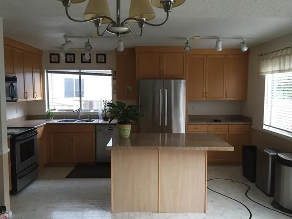 4571 Heron Ct, Rohnert Park, CA 94928