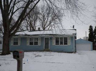 8020 Cadet Rd, Machesney Park, IL 61115