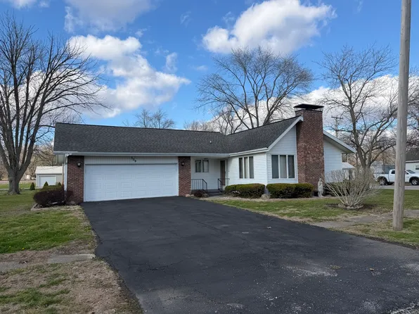 309 E Yates St, Newman, IL 61942