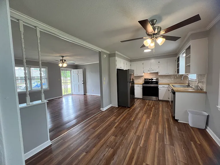 3815 Robin Rd — Photo 8