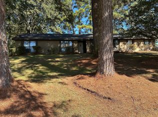 1008 Elvis Presley Dr, Tupelo, MS 38804