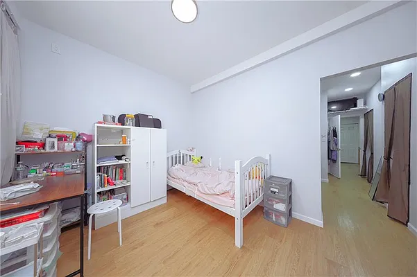 Sold by Remax Edge | media 5