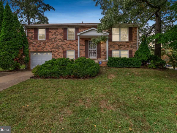 2706 Chris Ct, Fort Washington, MD 20744