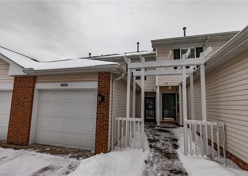 1st image of 15569 Foxglove Ln