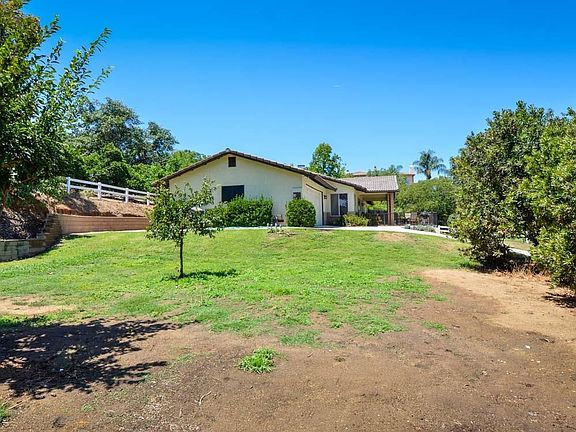 5th image of 407 Marlynn Ct