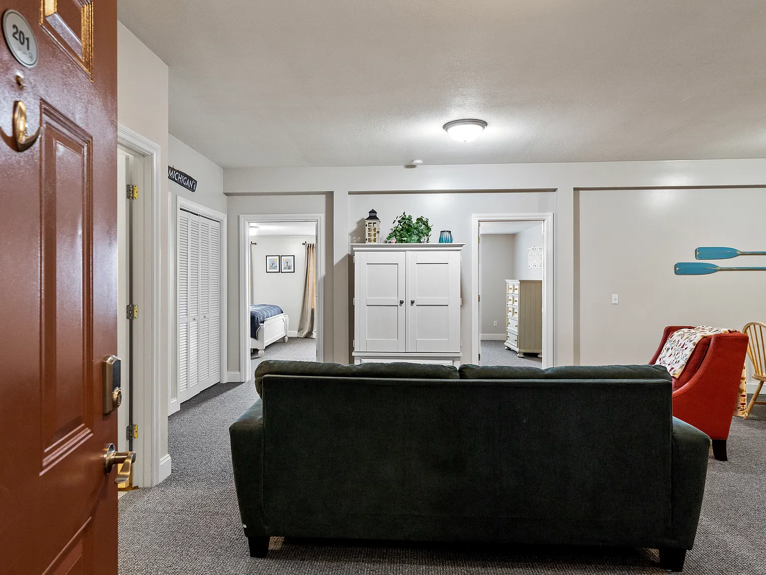 210 S James St — Photo 1