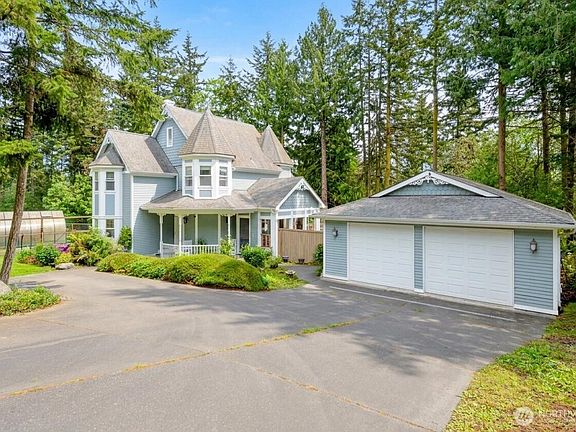5th image of 161 Ann Kivley Drive