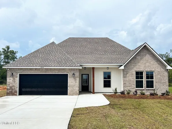 12196 Walker Rd, Ocean Springs, MS 39564