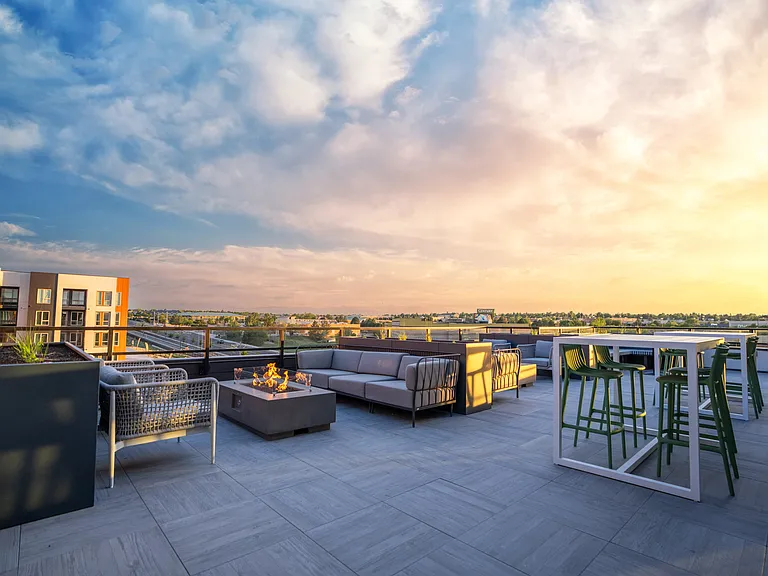 Legacy Metro 525 — Photo 79