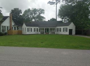 1517 East Dr, Beaumont, TX 77706
