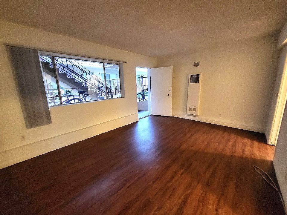 1st image of 506 E Palm Ave #A