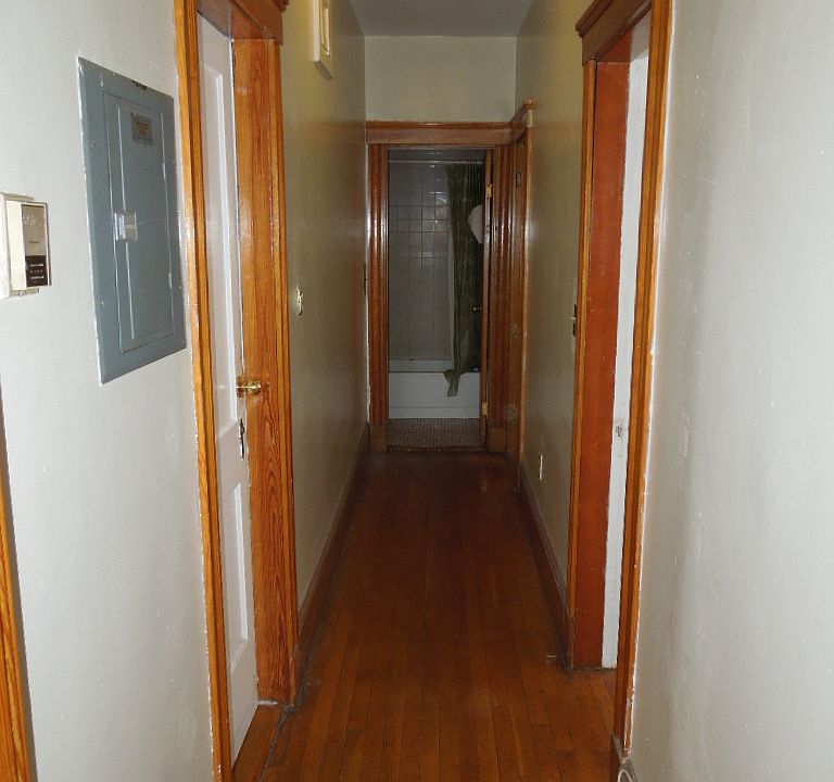 1st image of 132 Glenville Ave #4