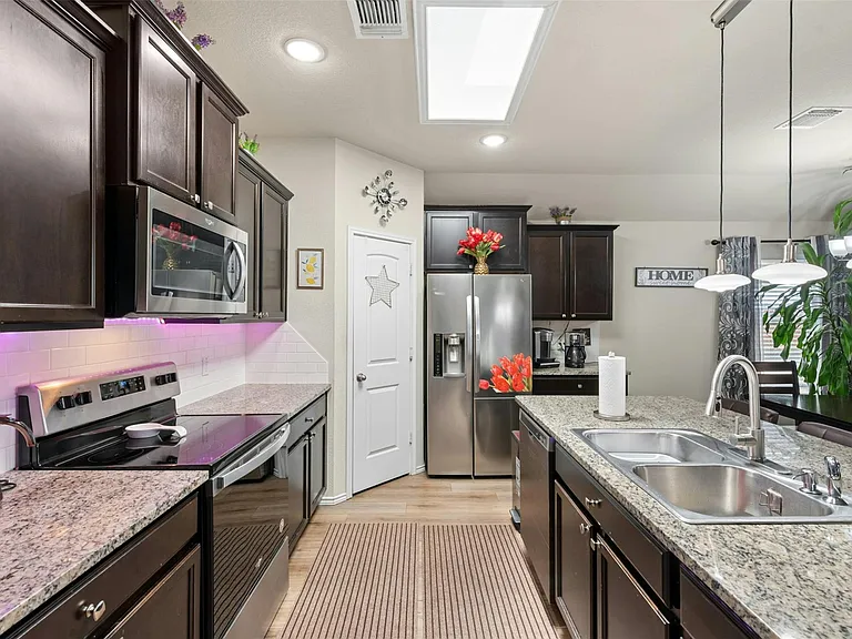 113 Reagor Dr — Photo 9