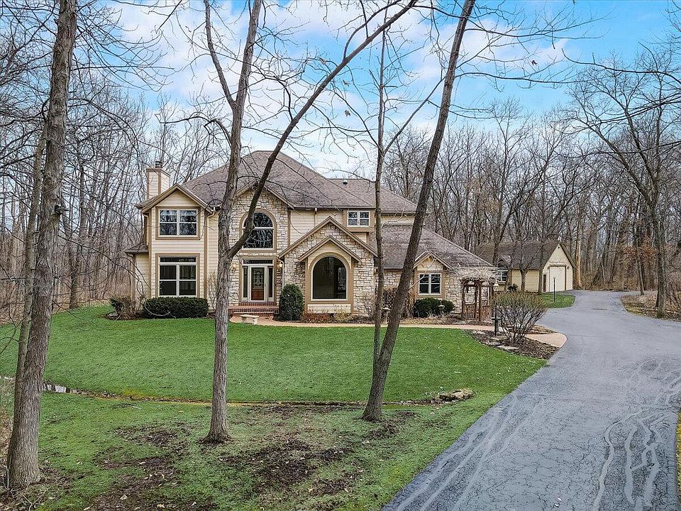 S110W16332 Union Church DRIVE, Muskego, WI 53150 Zillow