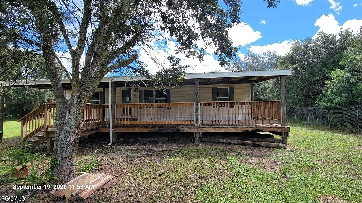 3 bed, 2.0 bath, 1056 sqft, $1,800 — Photo 1