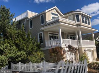 119 N 17th St, Surf City, NJ 08008