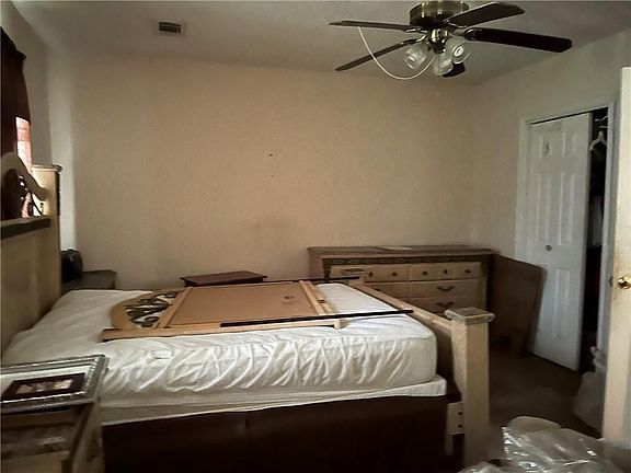 5th image of 2635 Saint Philip St