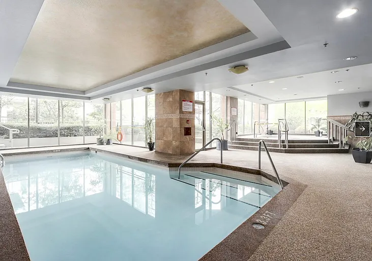 2 bed, 2.0 bath, 898 sqft, $3,325 — Photo 2