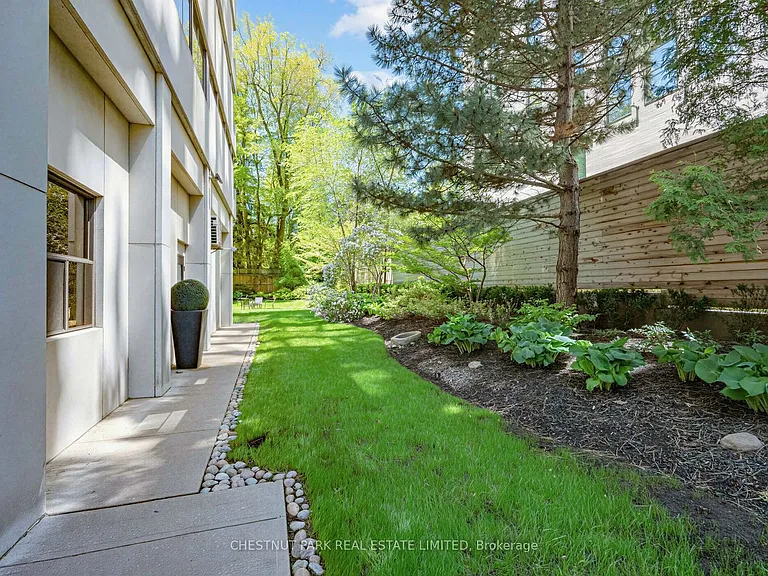 616 Avenue Rd #100 — Photo 21