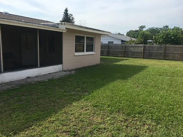 9834 110th Ln — Photo 11