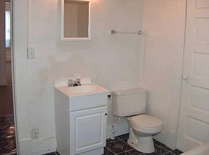 1420 Main St #2 — Photo 9