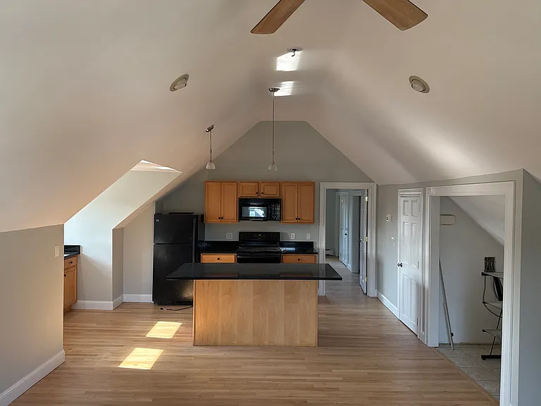 26 Mason St #3 — Photo 10
