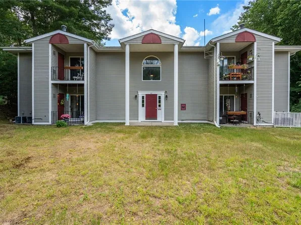 69 Kennedy Ln #1, Harrisville, RI 02830
