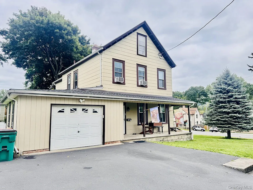 5 Lincoln Ave #2