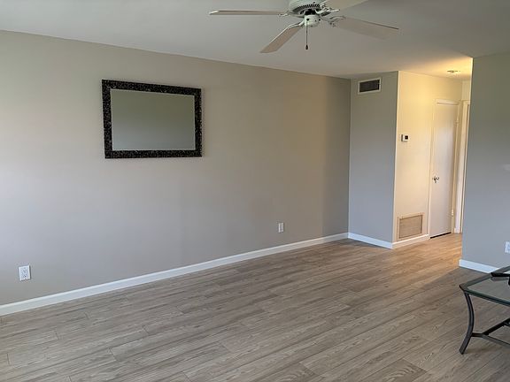 5th image of 87 Crooked Tree Ln