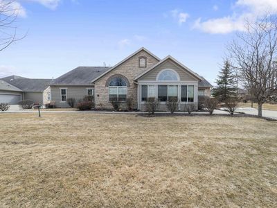53 Harvest Way, Fitchburg, WI, 53711