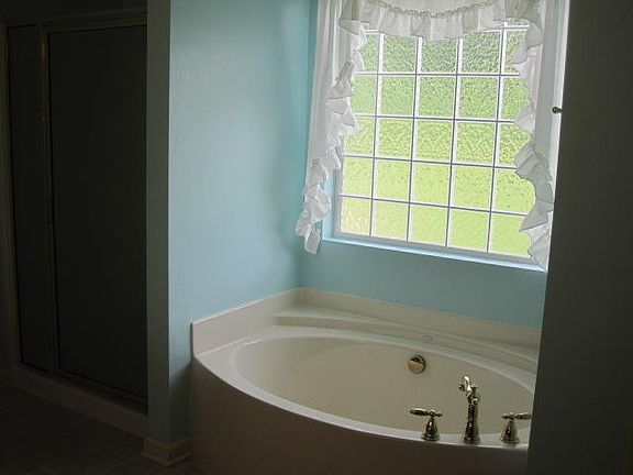 4th image of 6026 Monet Dr