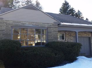 7 Wooster St, Gloversville, NY 12078
