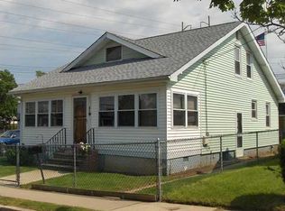 51 Drummond Ave, Red Bank, NJ 07701