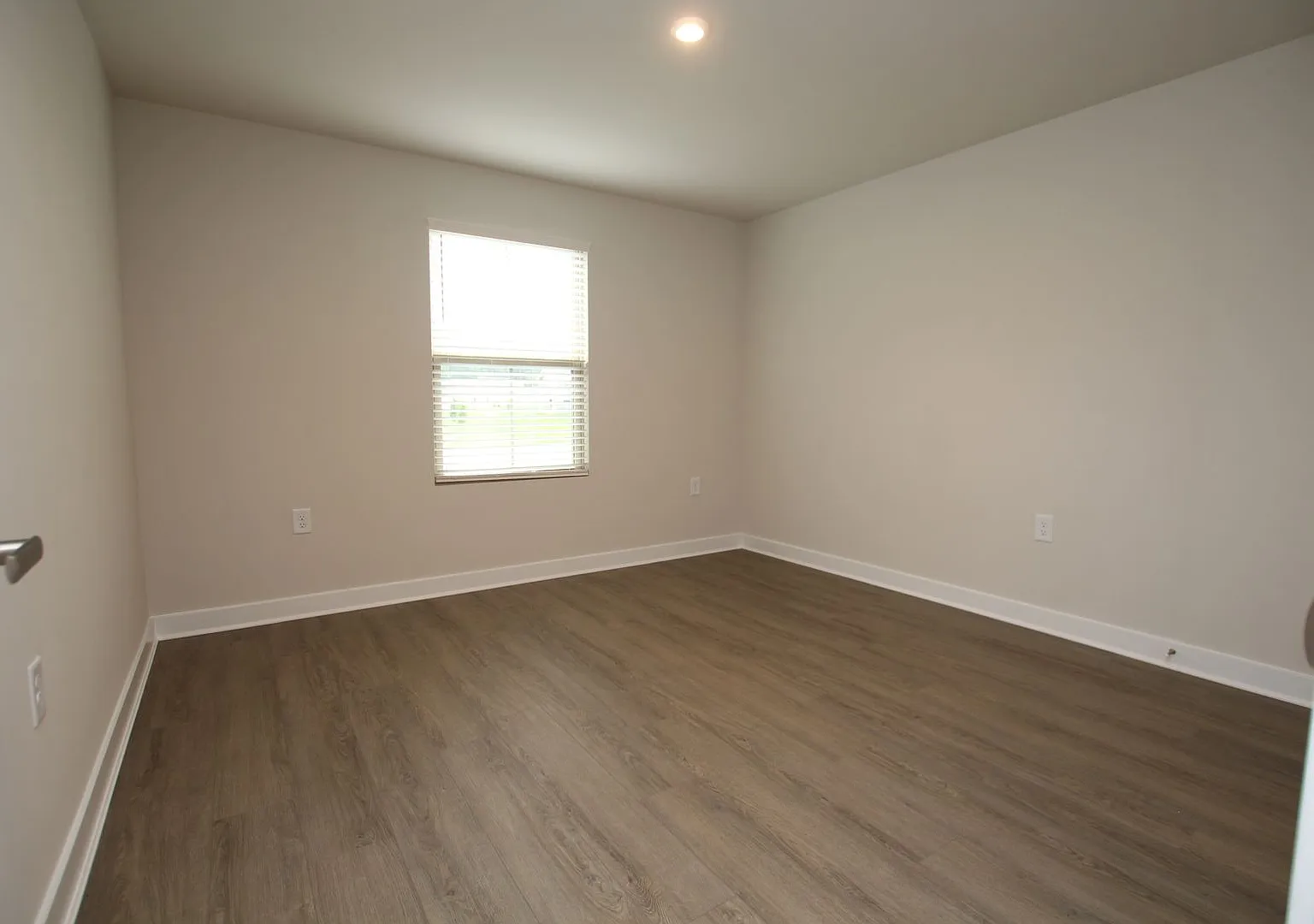 Maintenance Free Living at th Vines At Sandhill! — Photo 4